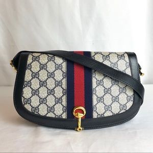 ❌SOLD❌Gucci Vintage GG Supreme Shoulder Bag